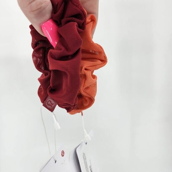NWT Lululemon uplifting scrunchies 2 pack orange red maroon logo mesh sold out - Picture 6 of 6